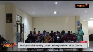 Ketua DPRD Mesuji Berbagi Masker Pada Wartawan