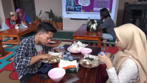 Di Rumah Makan Ini, Makan Sepuasnya Bayar Seikhlasnya