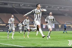 Dua Gol Ronaldo Pastikan Kemenangan Juventus Atas Inter Milan 2-1