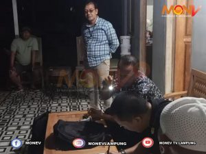 Polisi Geledah Rumah Bandar Sabu Oknum Kades di Tanggamus dan Pesawaran