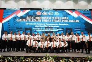 Kapolda Lampung Terima Penghargaan dari Kementerian Agraria