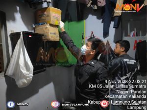 Lanjut Razia, Tim SATOPS PATNAL Lapas Kalianda Geledah Area Blok