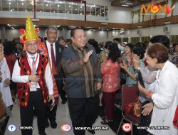 Gubernur Arinal Djunaidii Ajak Umat Kristiani Tingkatkan Semangat Kerukunan Antar Umat Beragama dalam Perayaan Natal Oikoumene Provinsi Lampung