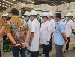 Wakil Ketua DPRD Lamsel Agus Sartono Ikut Serta Tinjau PT Charoen Pokphand Feedmill Bersama Mendag