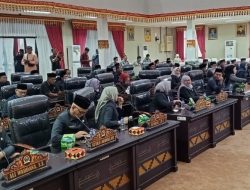 DPRD Lampung Selatan Gelar Rapat Paripurna Pembentukan Pimpinan Fraksi